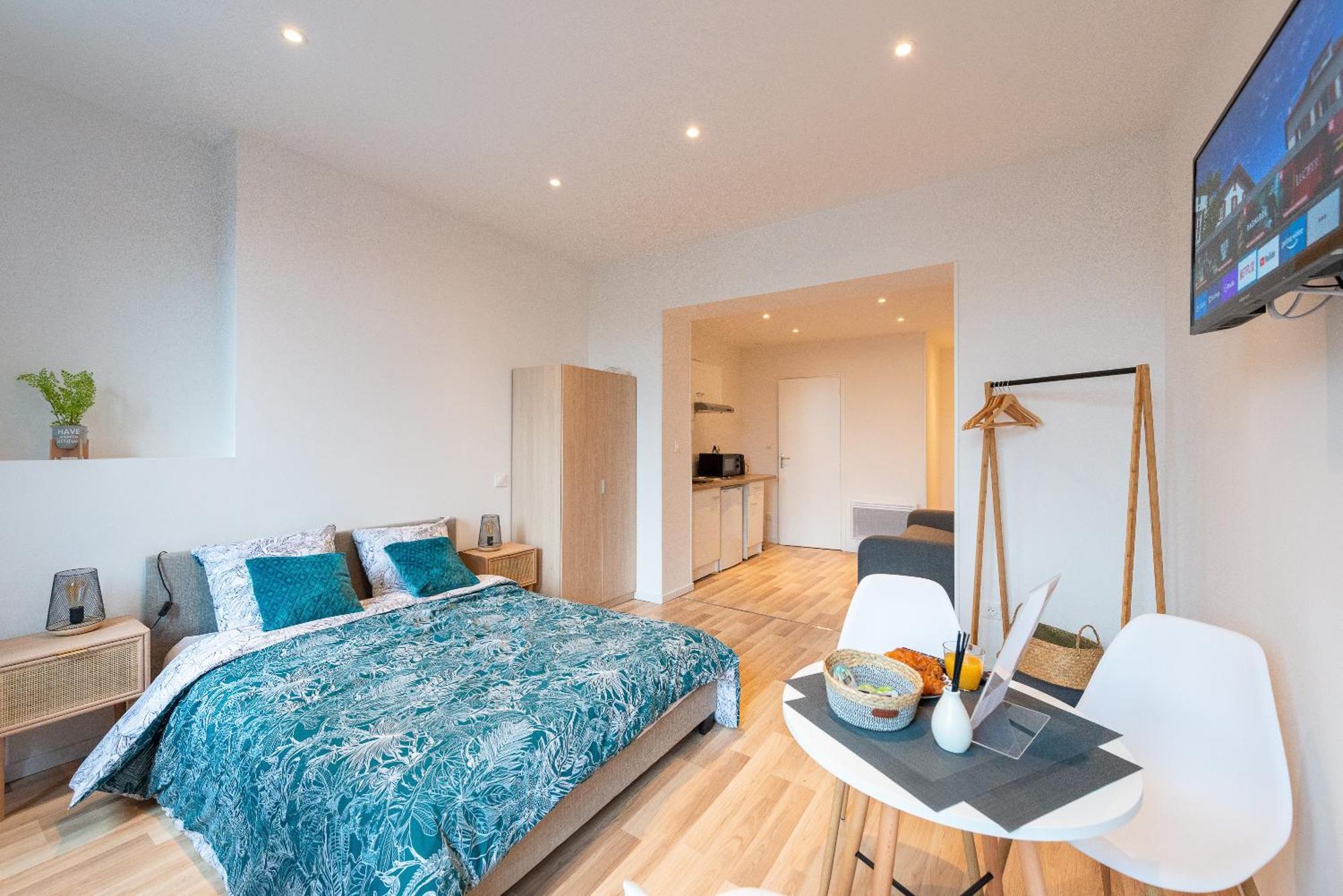 Cosy Location - Confortable, Cosy Et Equipe - Places Gratuites A Proximite Anzin ภายนอก รูปภาพ