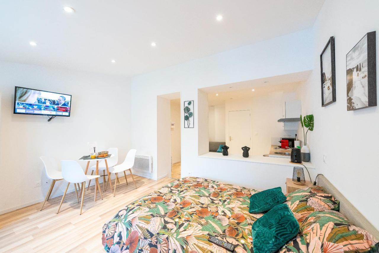 Cosy Location - Confortable, Cosy Et Equipe - Places Gratuites A Proximite Anzin ภายนอก รูปภาพ